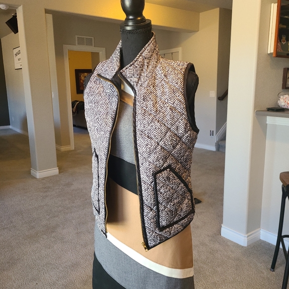 Puffy Vest - Picture 2 of 3